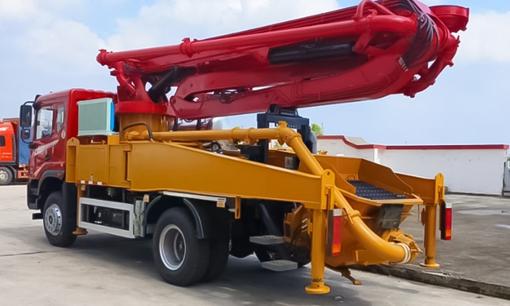 Dongfeng 4x2 26M Camion à pompe à béton