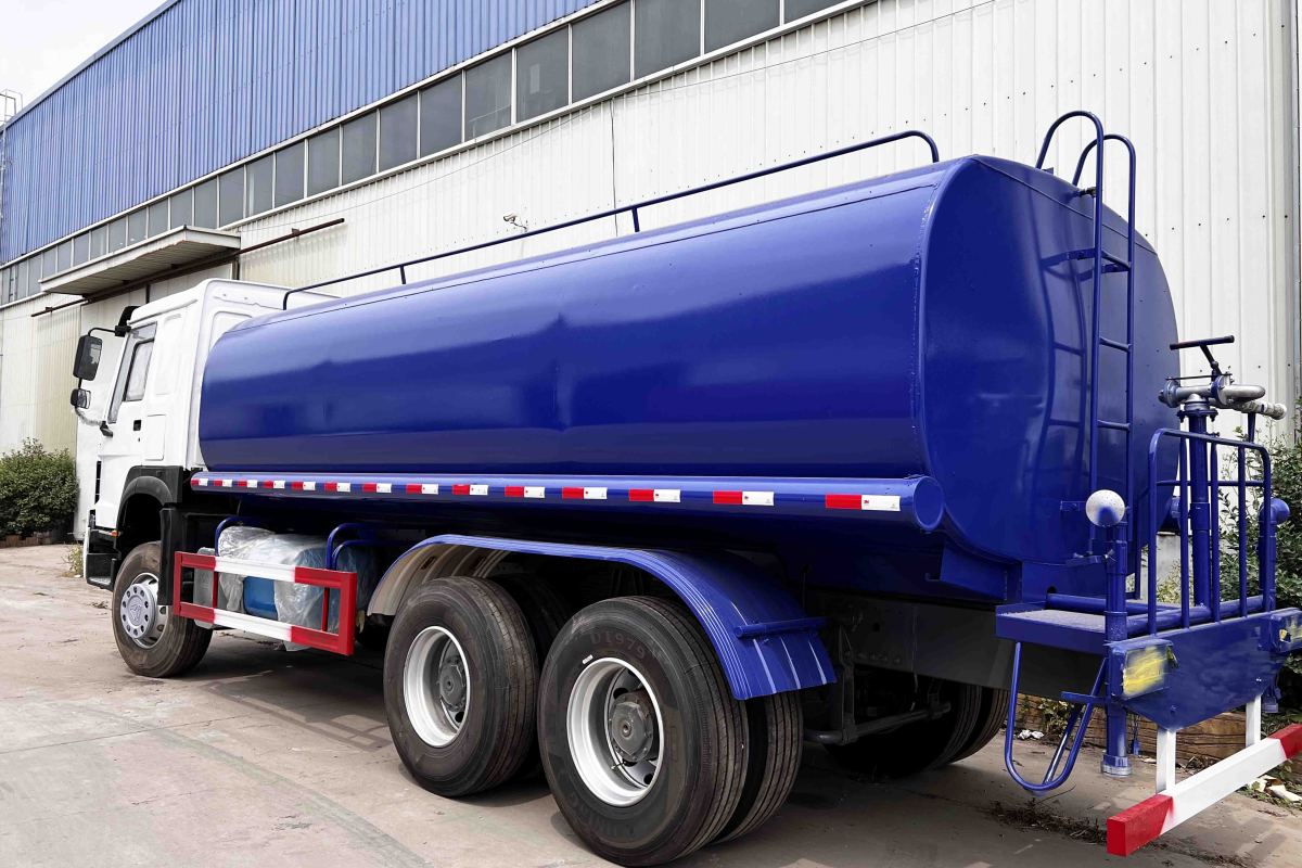 HOWO 6x4 Water Tanker Truck