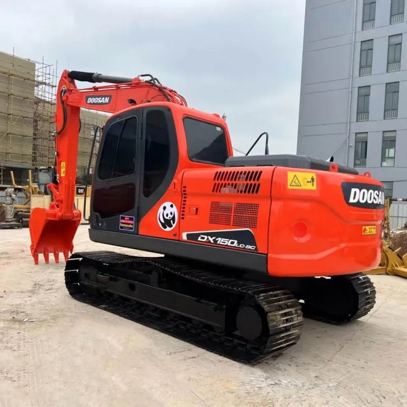 Excavadora Doosan DX150 usada