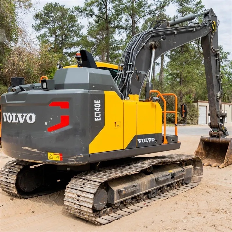 Excavadora Volvo EC140 Usada