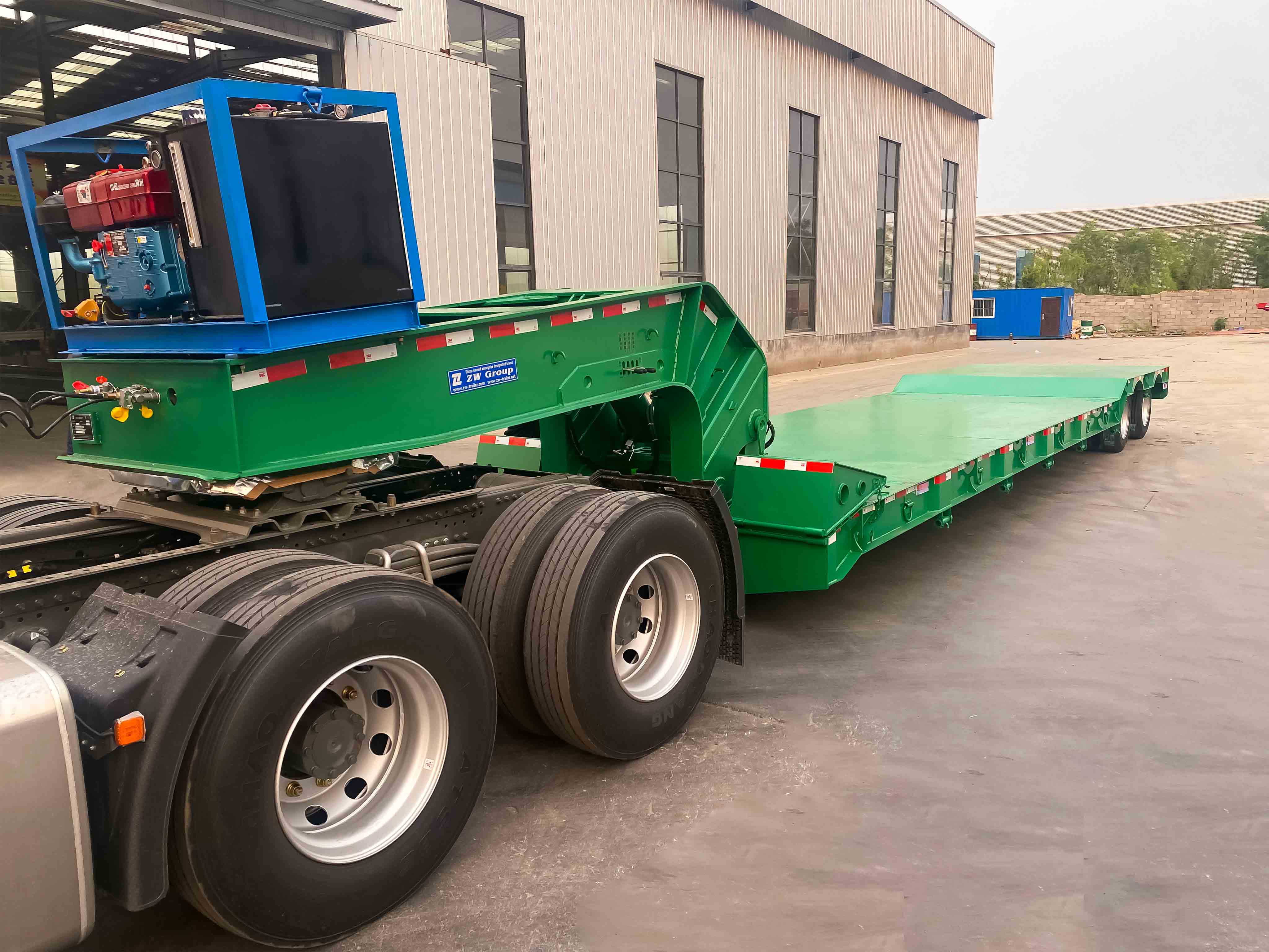 Remolque Lowboy RGN de 2 Ejes