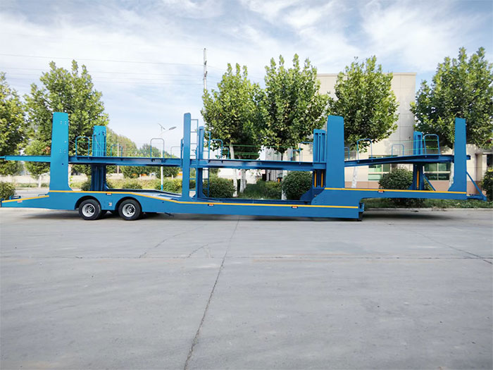 Remolque transportador de coches de 2 ejes
