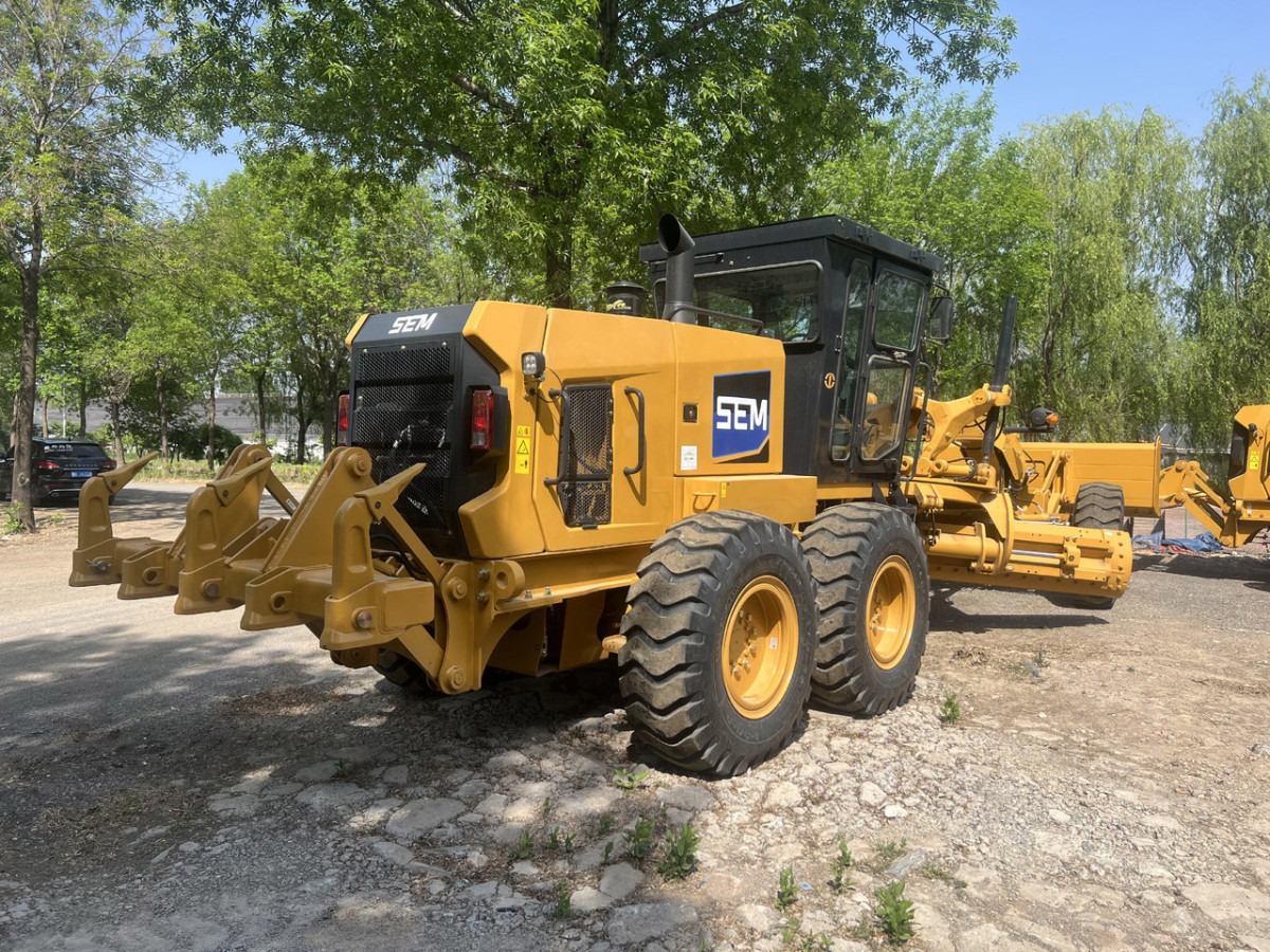 Brand New SEM 922F Motor Grader