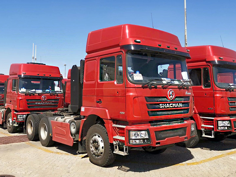Camión tractor Shacman F3000 6x4 para África