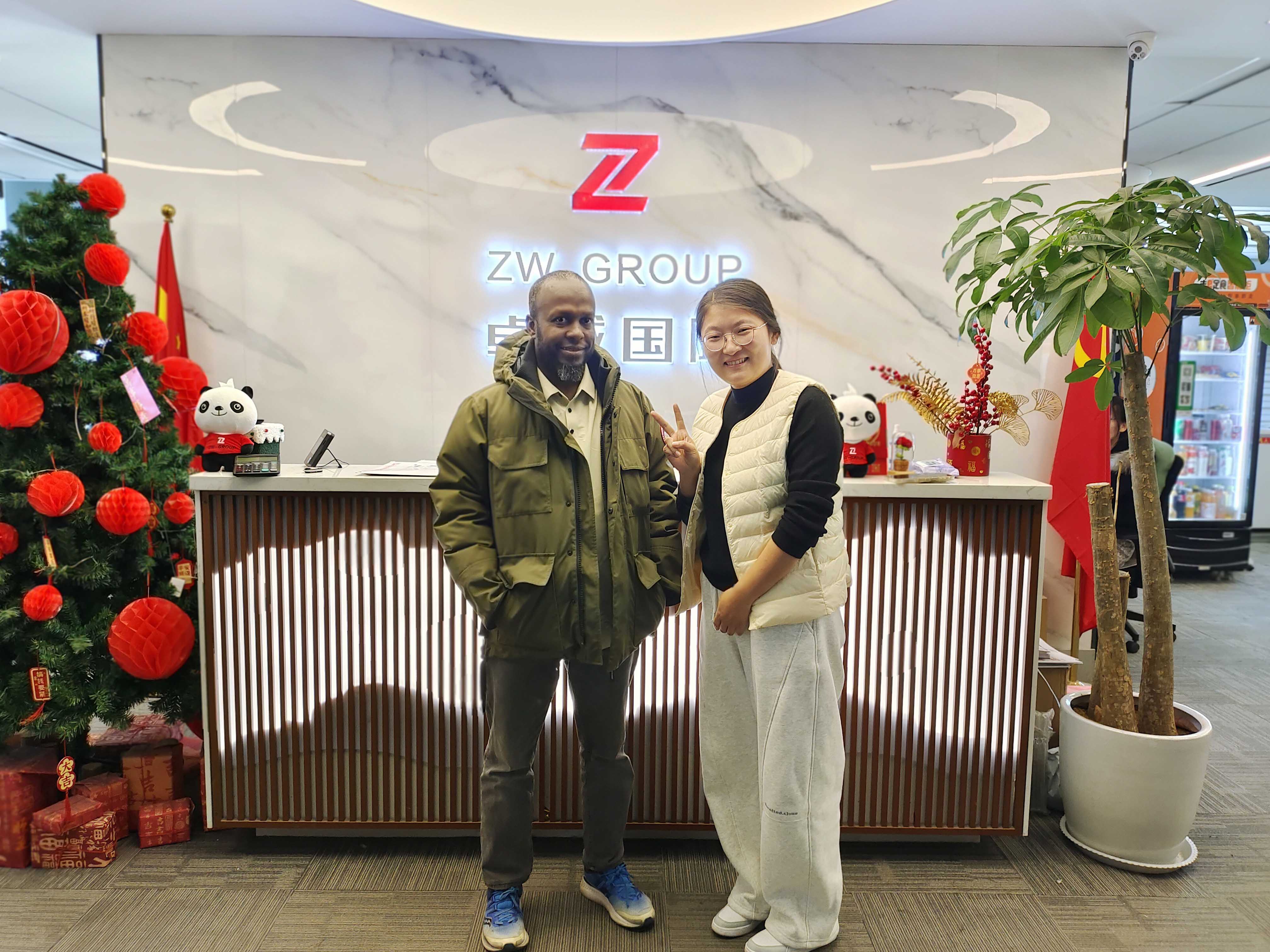 La nueva excavadora Caterpillar 320GX se enviará al Chad