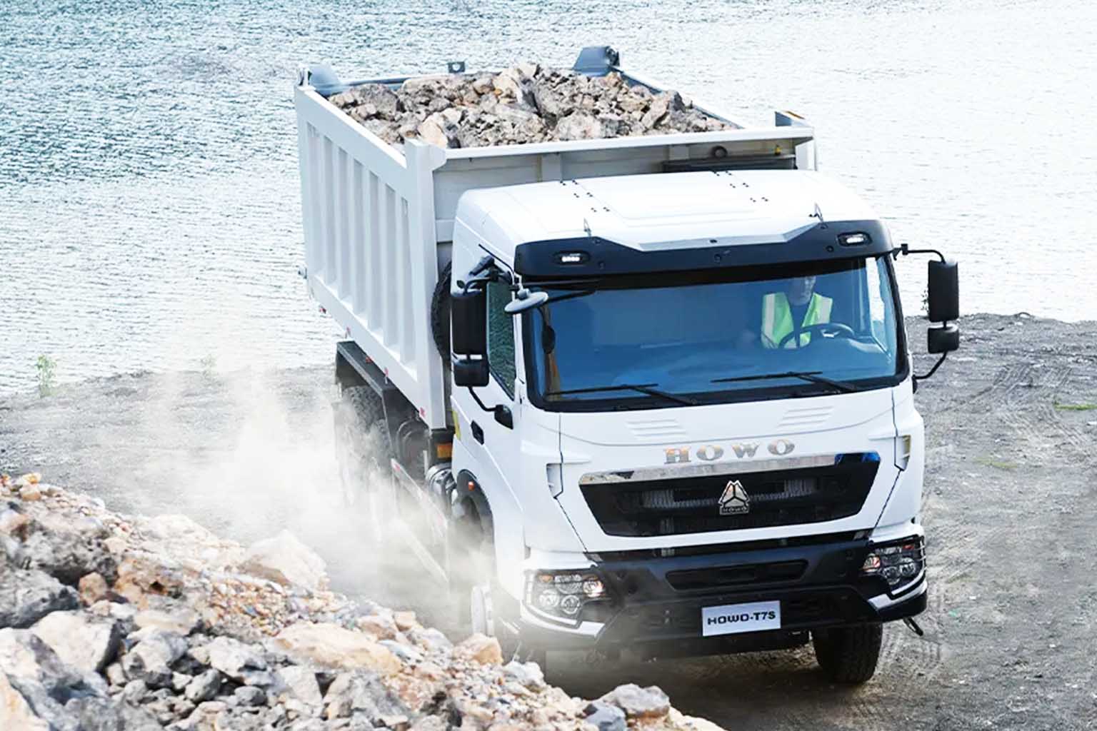 CAMIÓN VOLQUETE SINOTRUK HOWO T7S 6X4