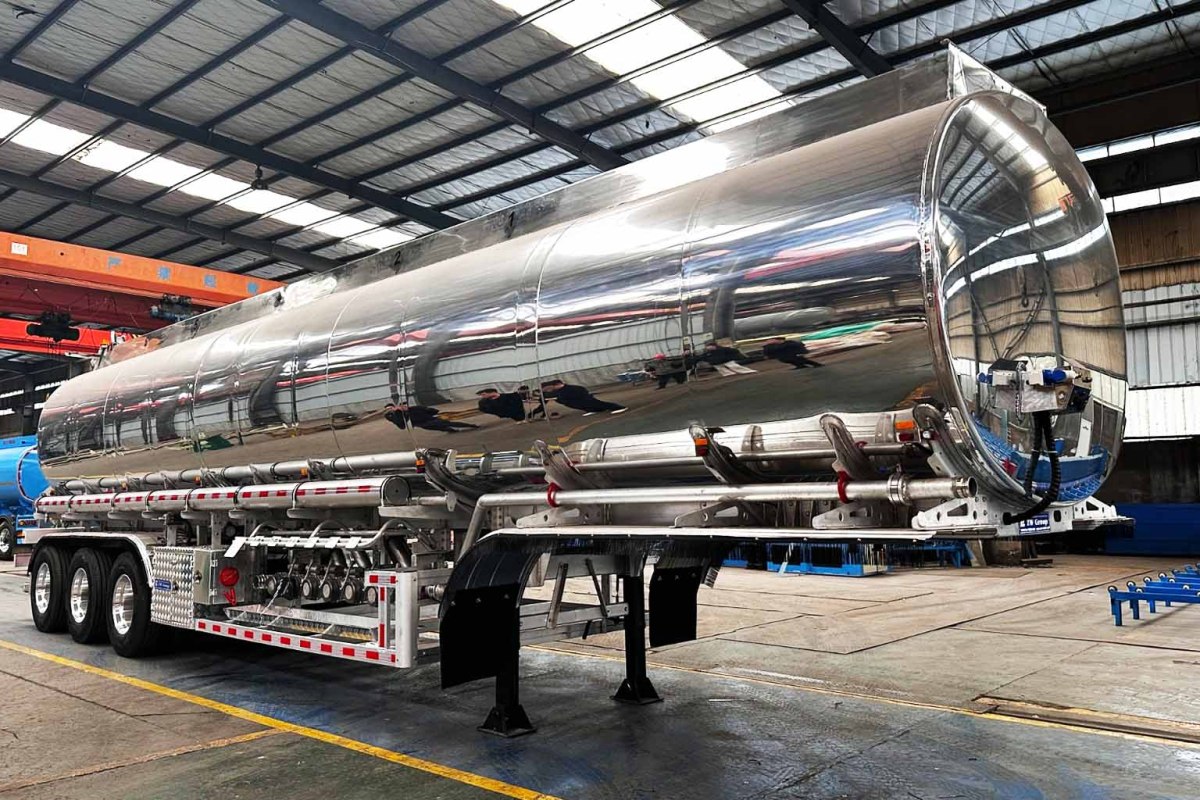 Premium 48500L Mirror-Finish Aluminum Tank Semi-Trailer