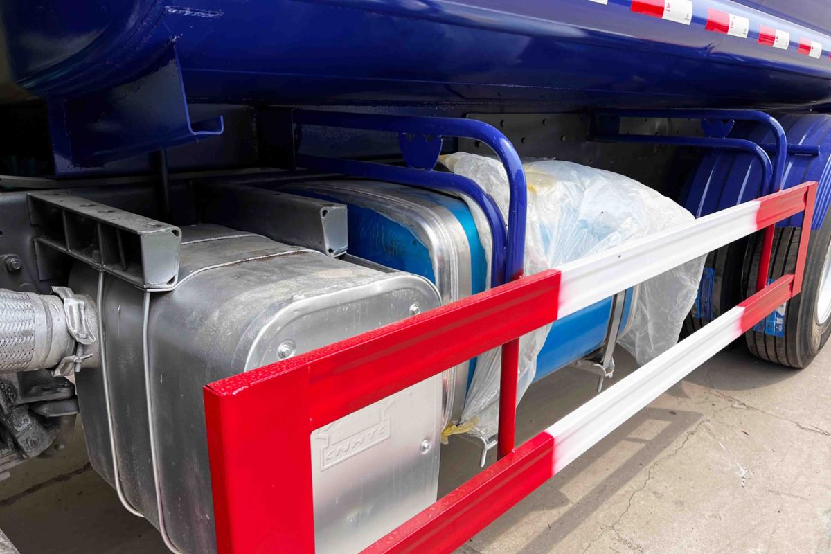 HOWO 6x4 Water Tanker Truck