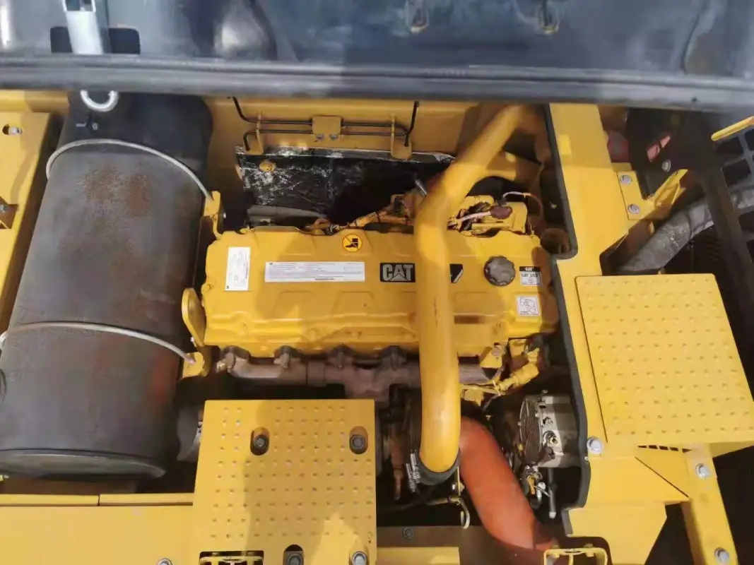 Escavadeira CAT 336 Usada