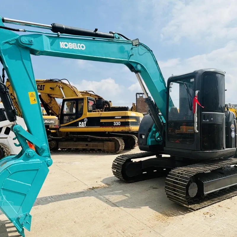 Escavadeira Kobelco SK75 Usada