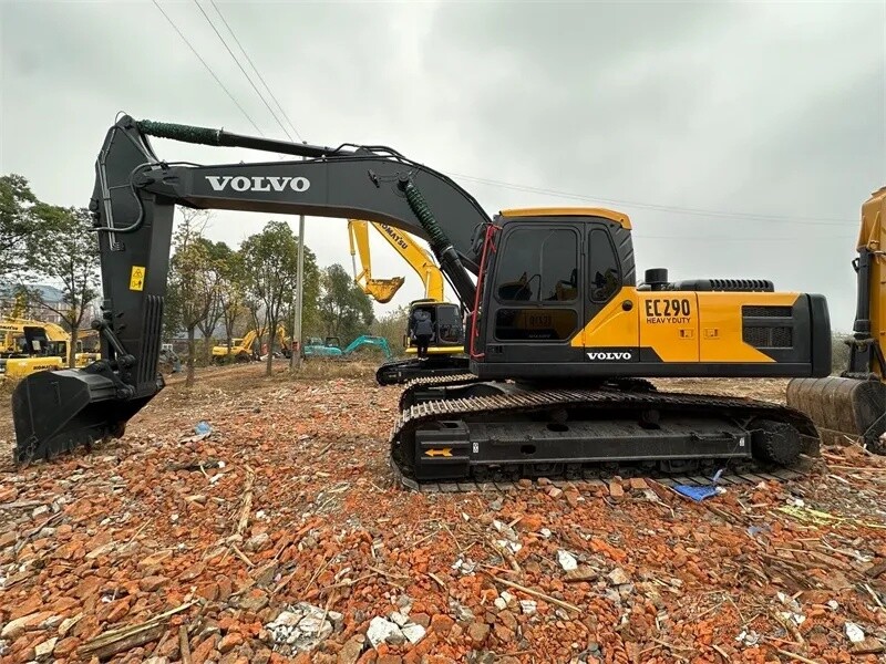Escavadeira Volvo EC290 Usada