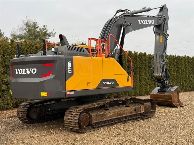 Escavadora Usada Volvo EC250