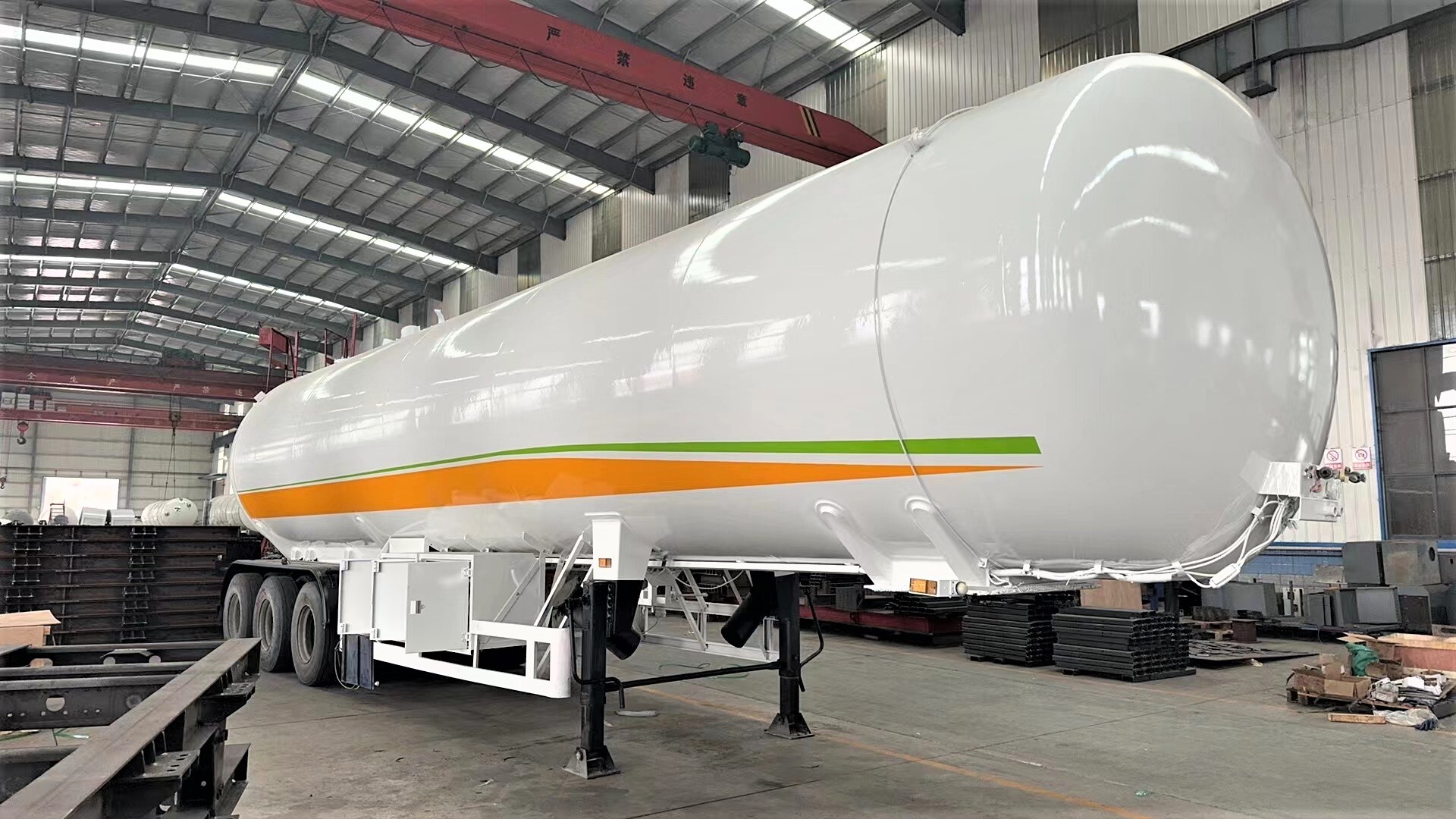 Semi-reboque para transporte de GLP