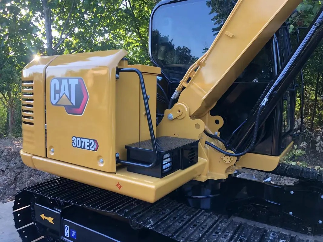 Escavadora CAT 307 Usada