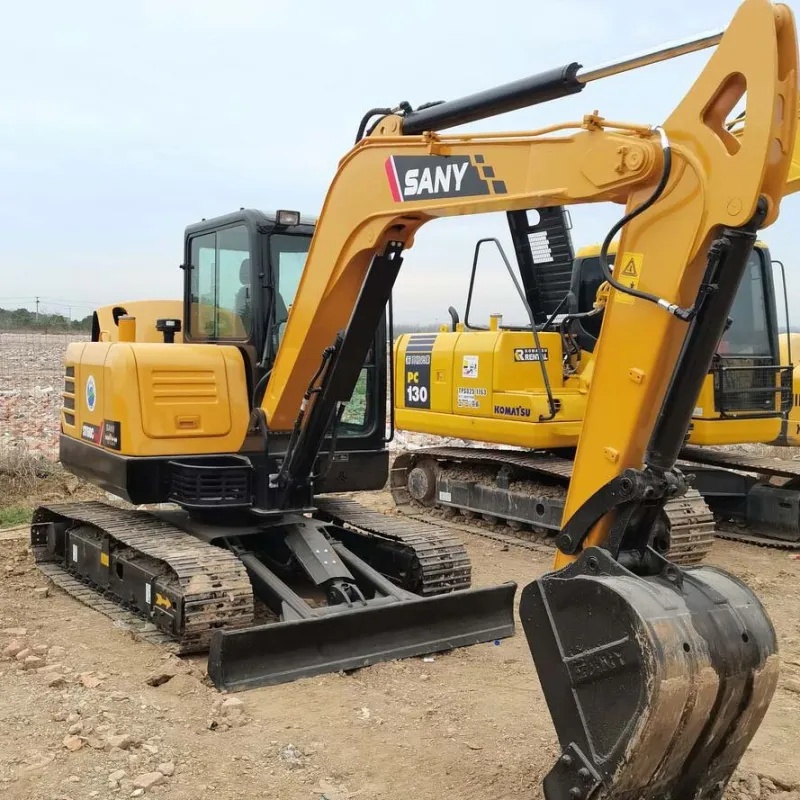 Escavadora Sany Sy60C Usada