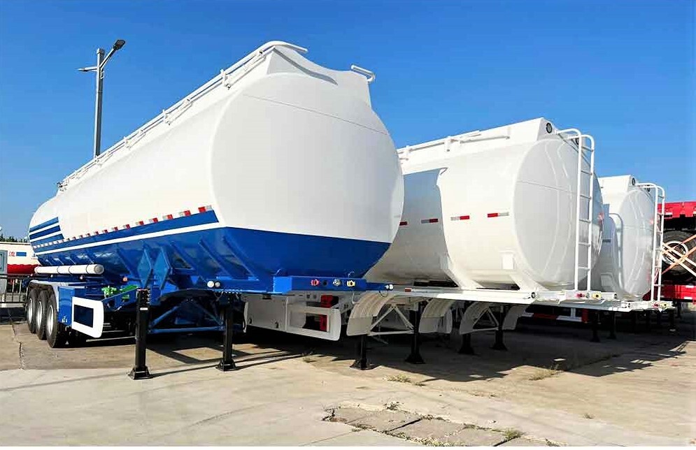 Reboque-tanque de aço carbono para petróleo bruto de 45.000 litros