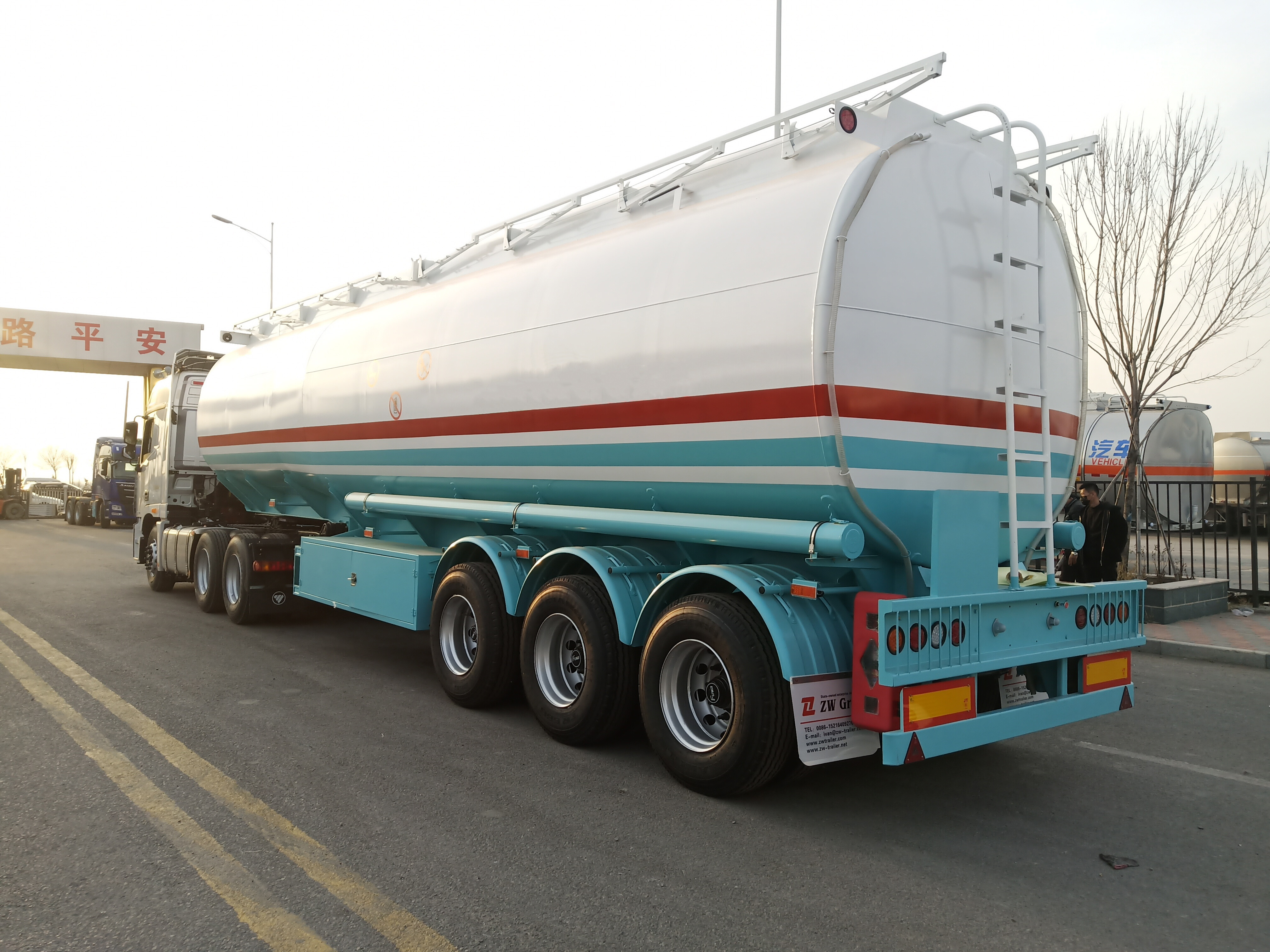 3 eixos Semi-reboque Tanque de Combustível de Aço Carbono