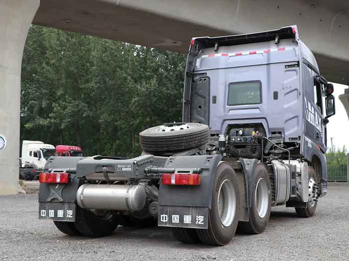Camião trator Howo MAX de 510 cv, 6x4