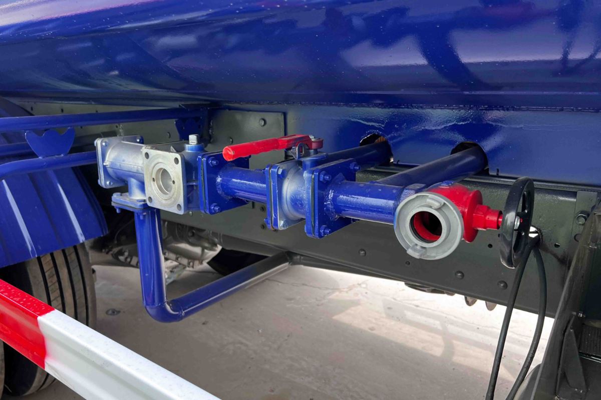 HOWO 6x4 Water Tanker Truck