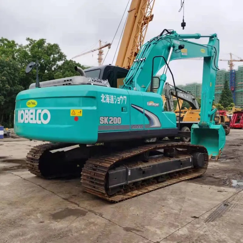 حفارة Kobelco SK200 مستعملة