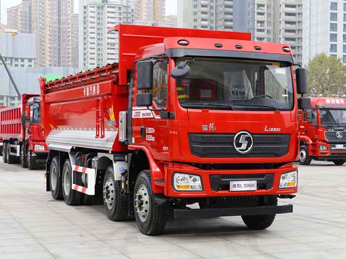 شاحنة شاكمان L3000 8x4 قلابة