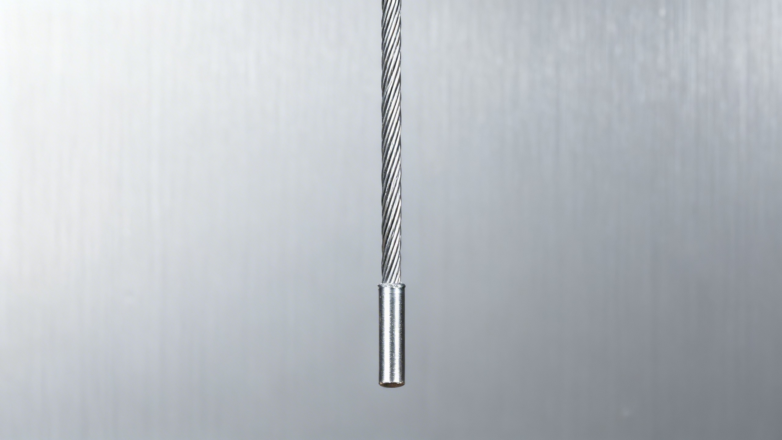 Steel wire gauge isn’t just about diameter—it changes elongation behavior under constant load. Here’s how.