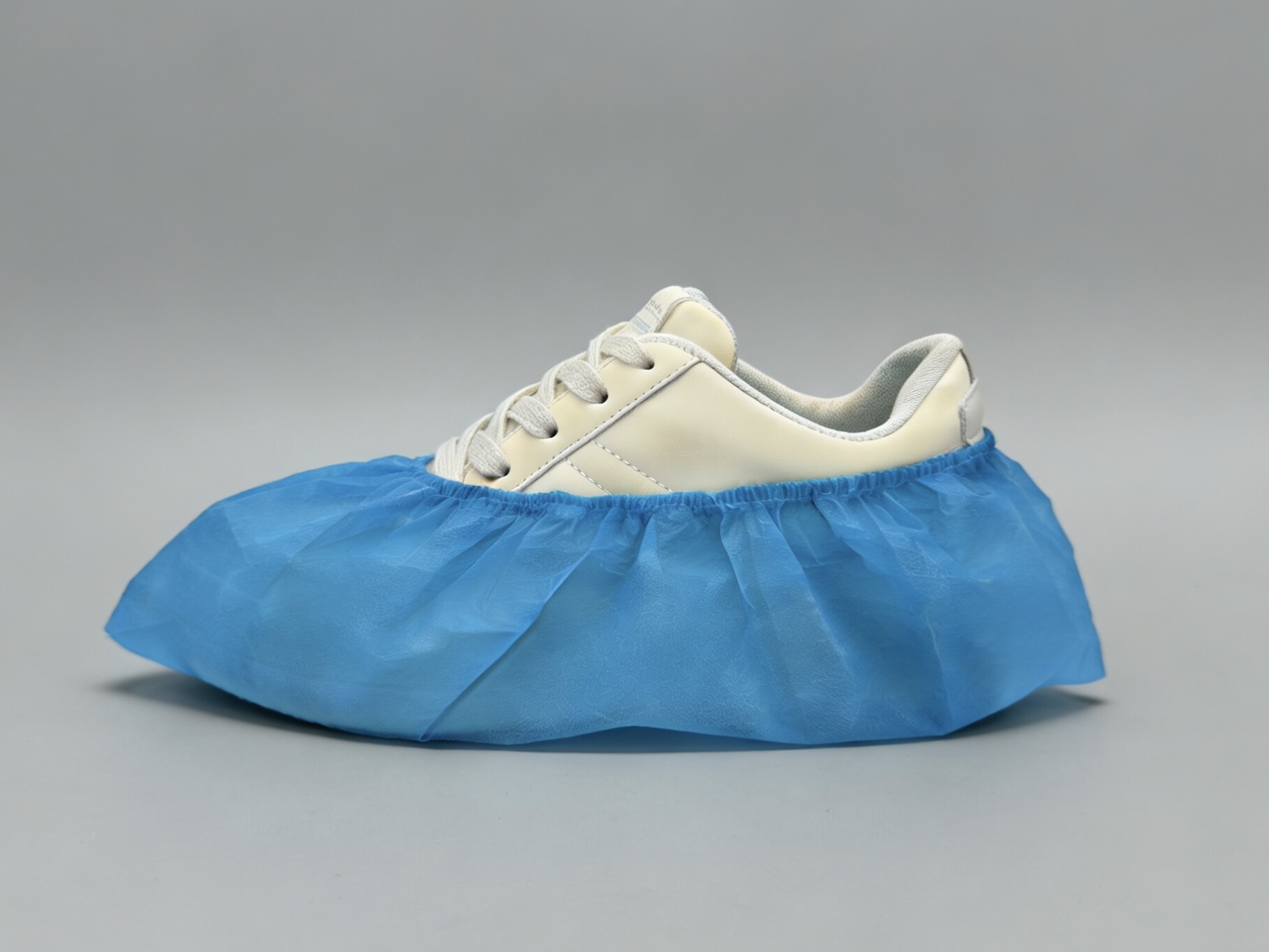 Non woven shoe cover