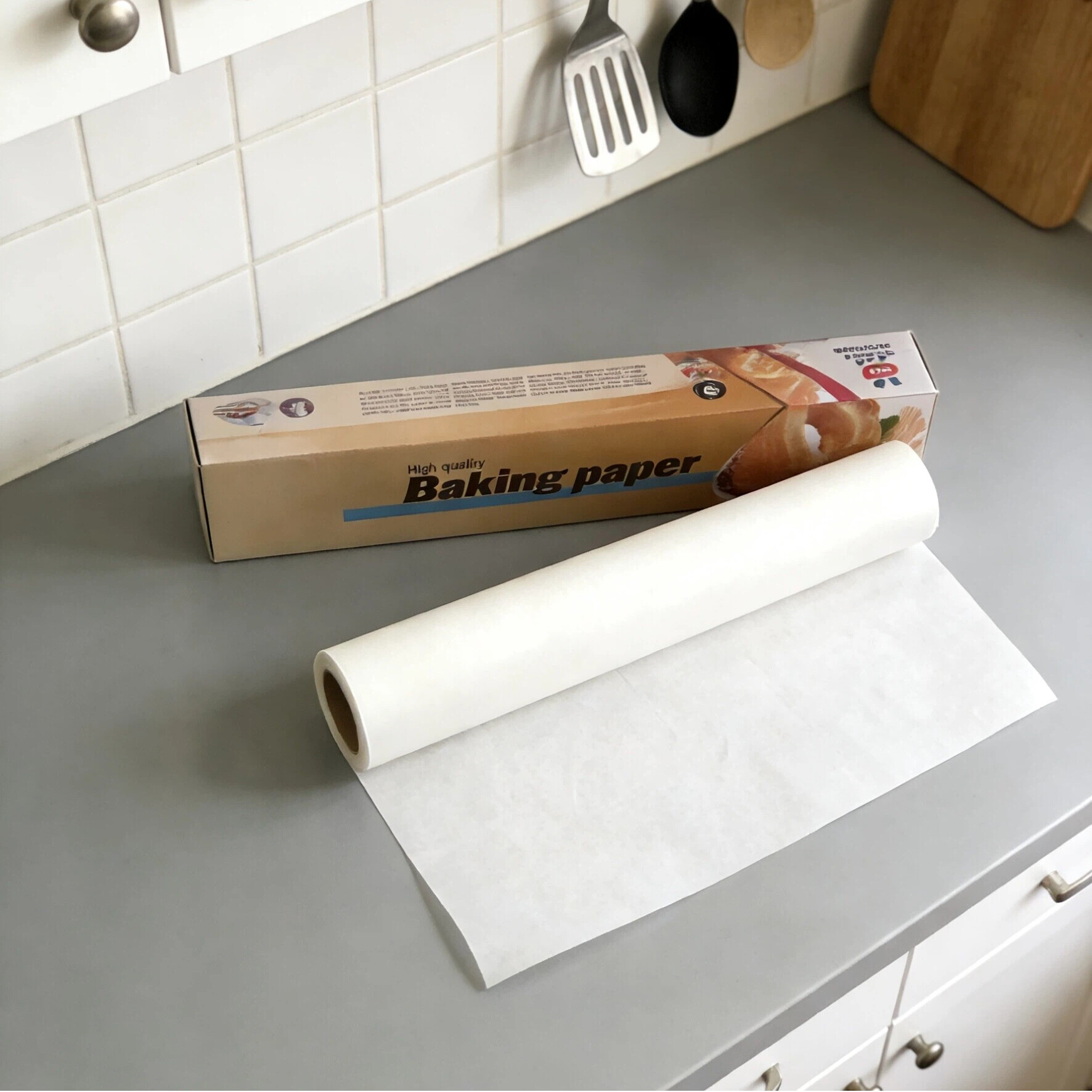 Baking paper roll