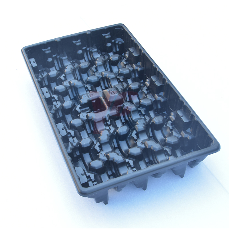 Differential tray
