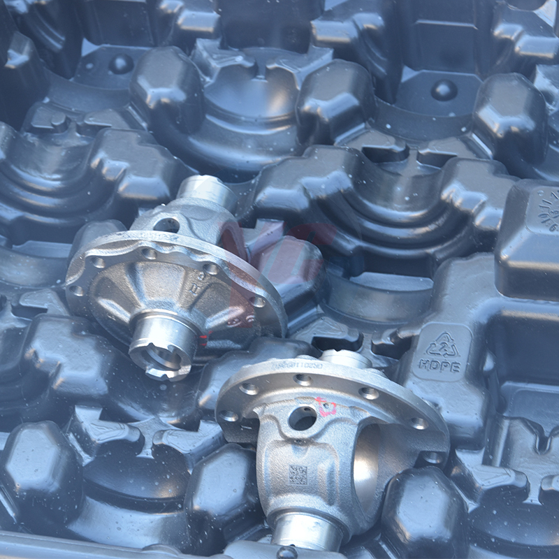 Differential tray