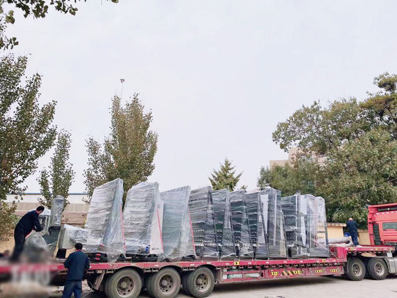 Loading and shipping