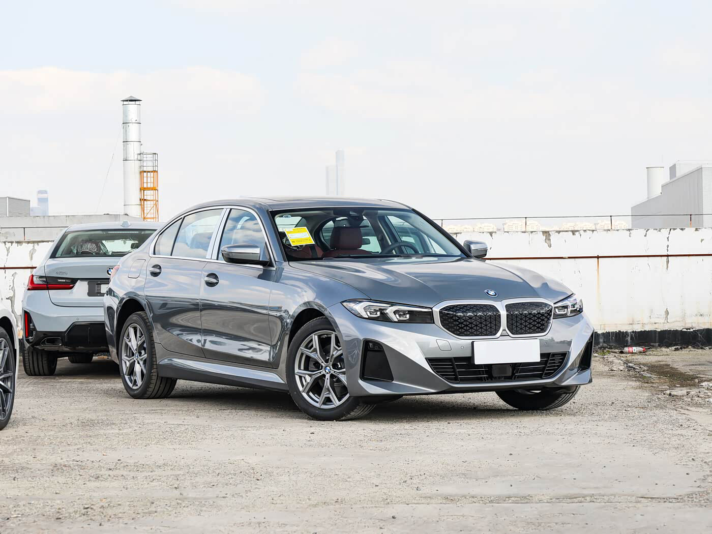 i3