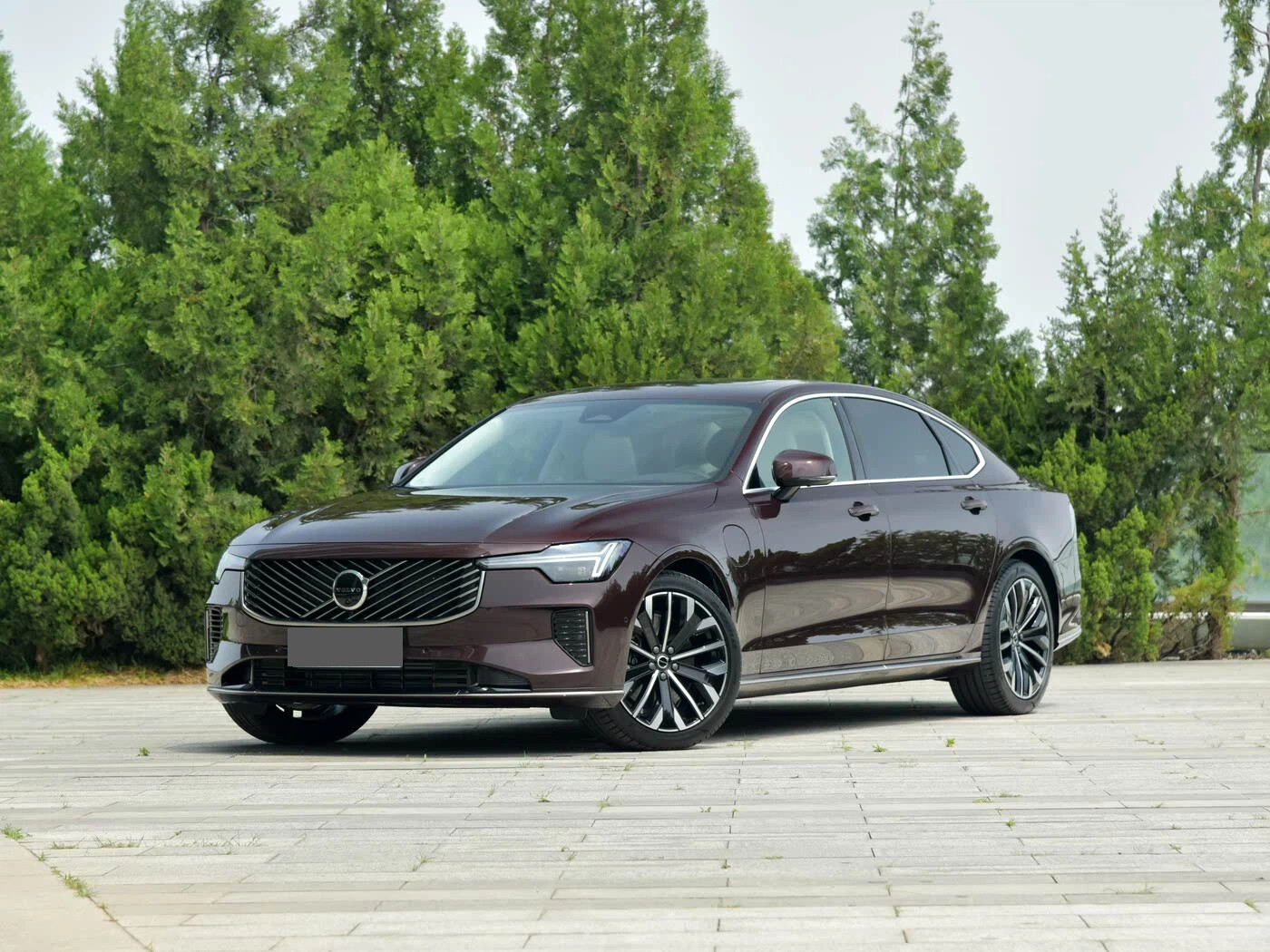 S90