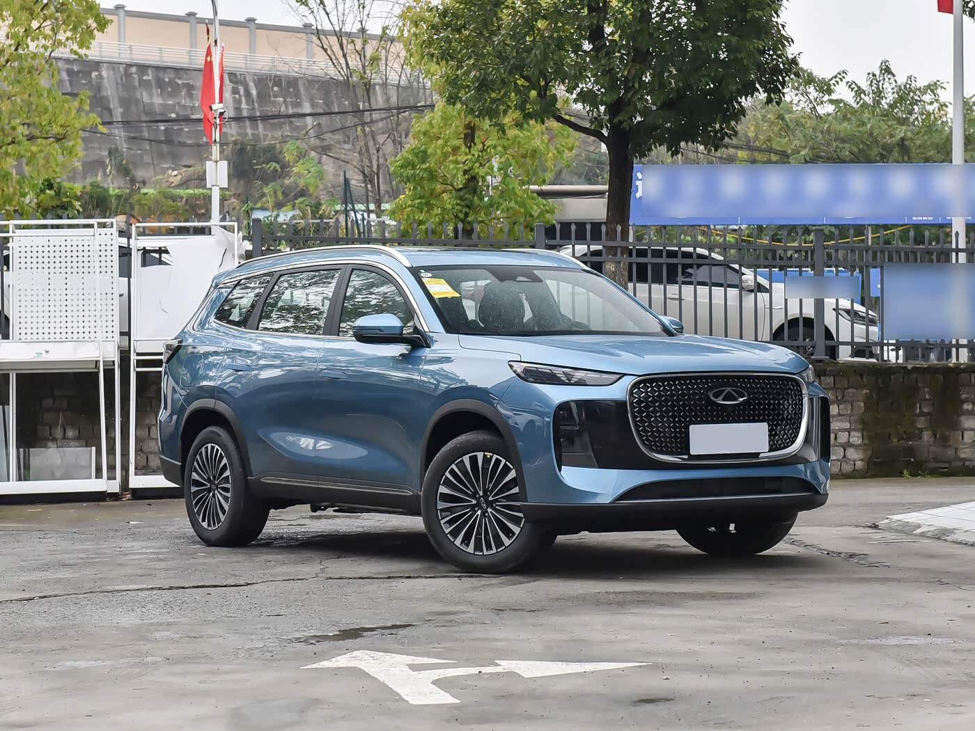 Tiggo 8 PLUS C-DM