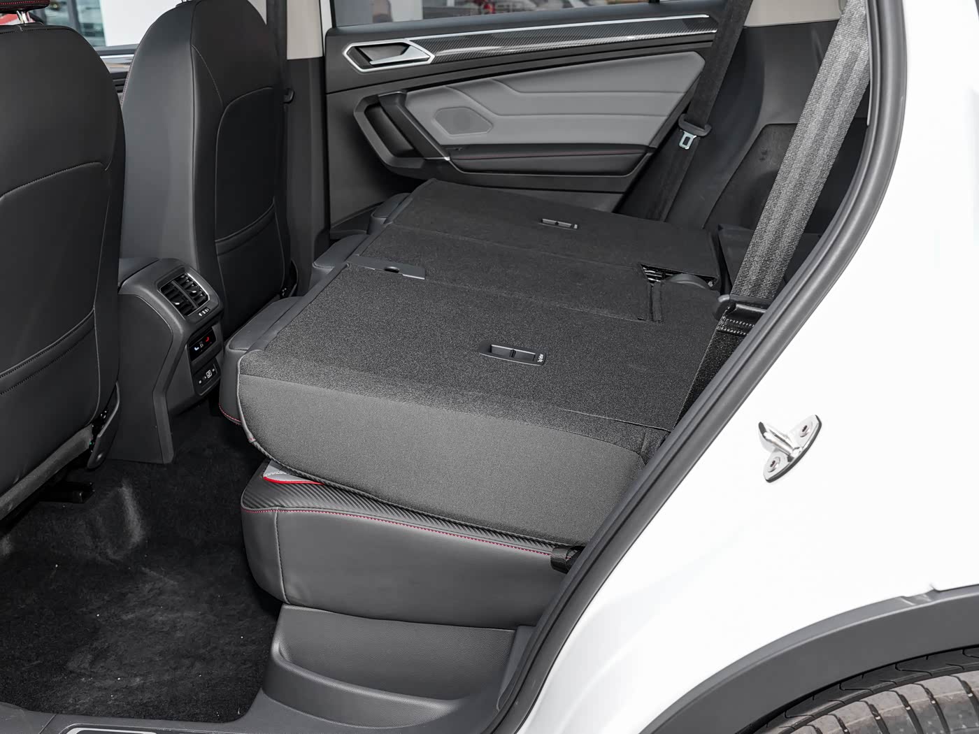 ID.Tiguan L