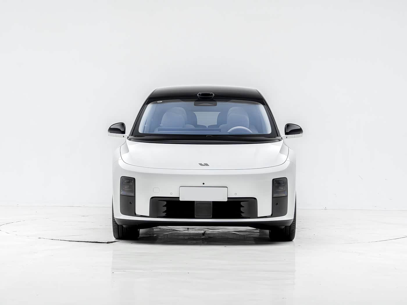 i8