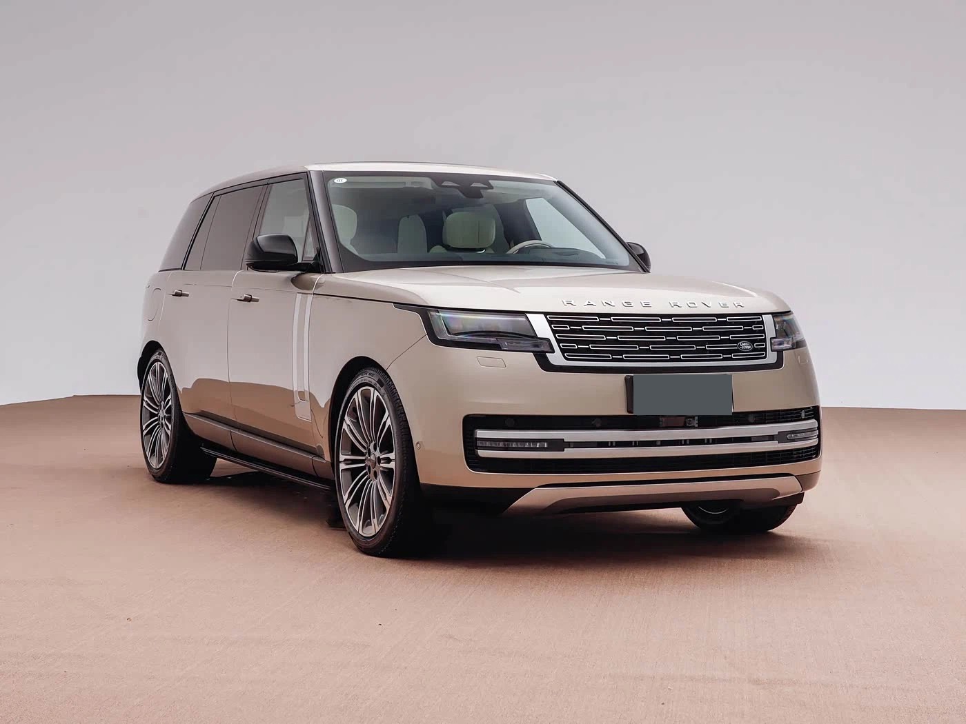 RANGE ROVER