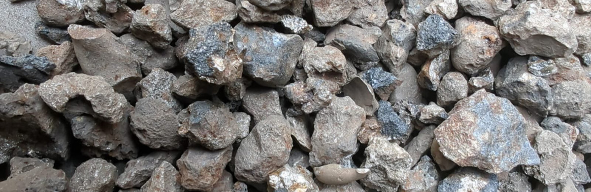 ferro-chrome-slag-touch