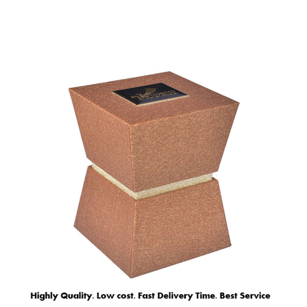 Factory Wholesale Custom Printed Essential Oil Packing Box Cosmetic Storage Box White Cardboard Box