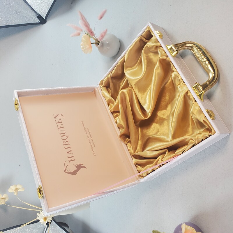 Metal Handle Gift Perfume Leather Cosmetic Packaging Box Wood Custom Logo Luxury Golden Arabic Leather Box with Hinged Lid