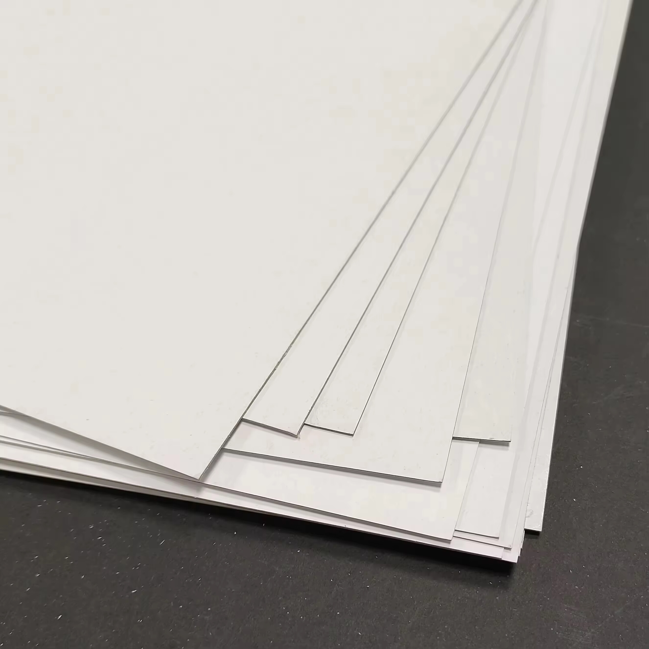 WHITE MATT COATED PAPER