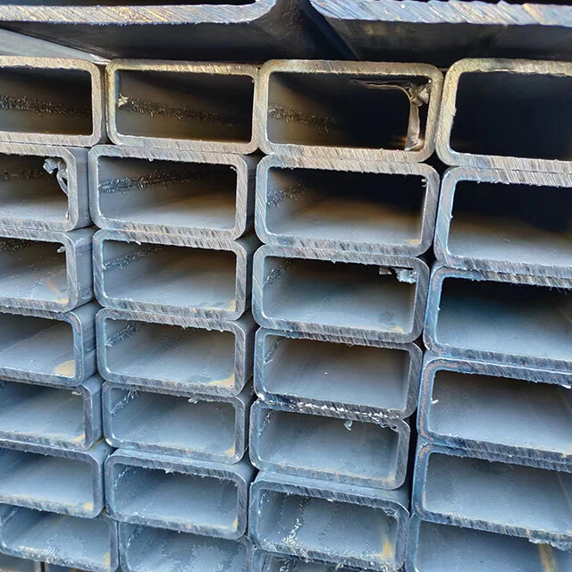 SS400 Welded Square Tube