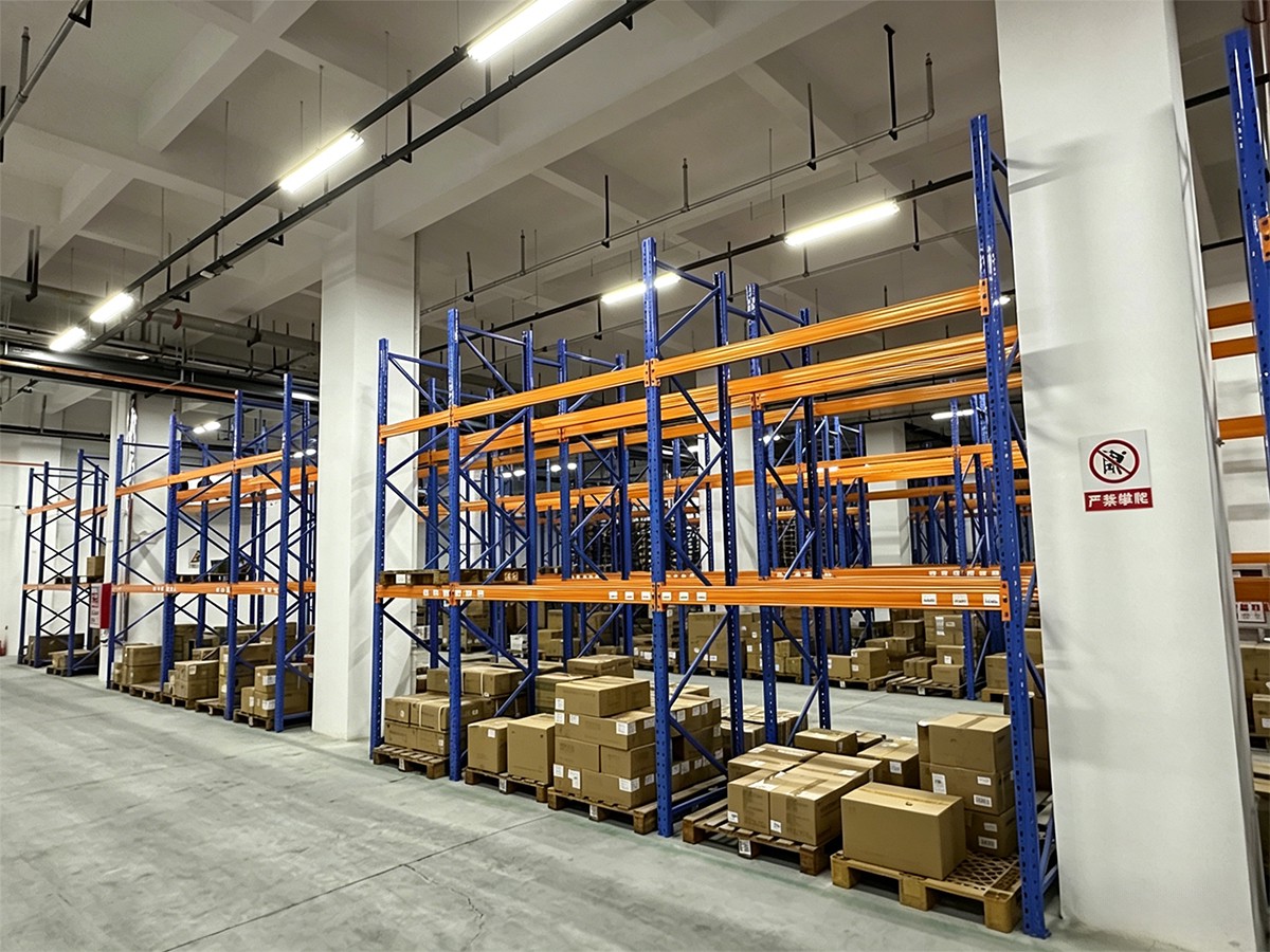 Cold  warehouse storage pallet racks