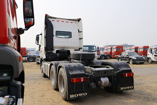 Popular Model 6x4 Used Diesel Fuel Tractor Truck New Condition Cummins Fast Manual Right Rear Camera 6x4 Drive Wheel China