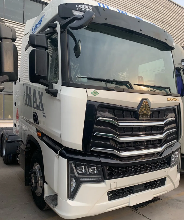 Second Hand 6X4 Tractor Truck HOWO Sinotruk 371 Price Sale