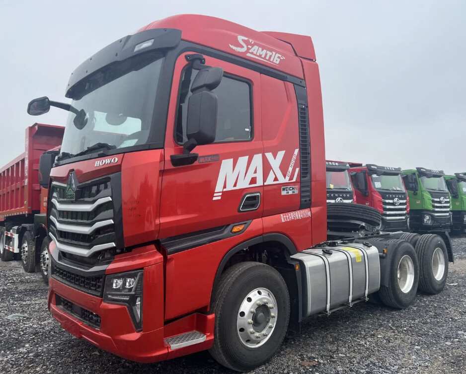 Hot Selling Used HOWO Tractors/Sinotruk Trucks/HOWO/Shaanxi Automobile/L/Rhd 6X4 8X4 10/12 Wheel Mining/Tractors/Dumptruck/Used Truck