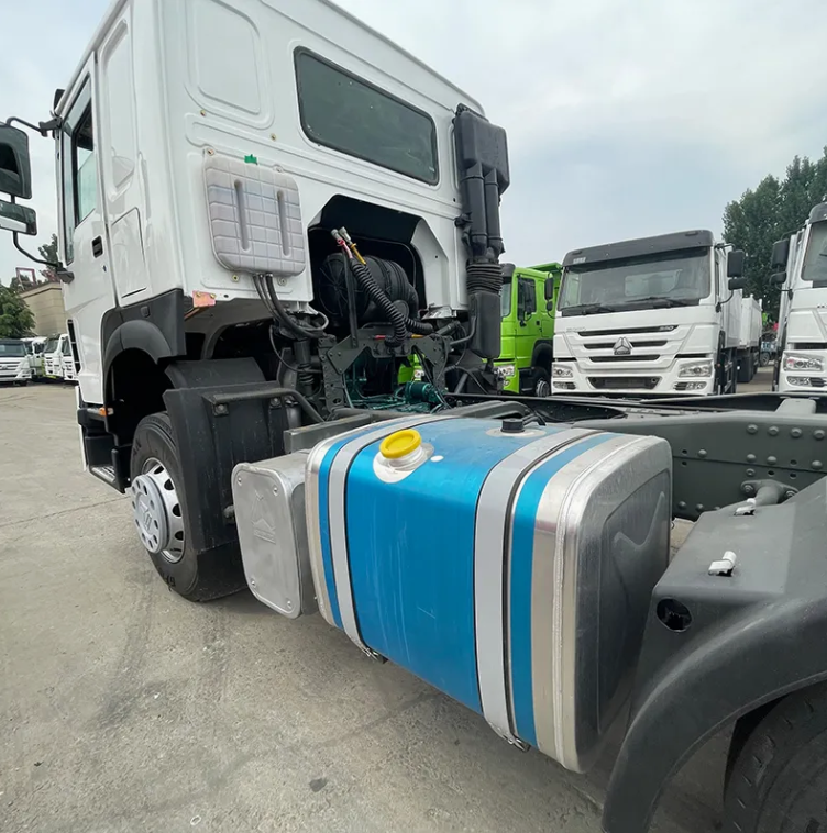 Used HOWO 2015 Tractor, 6X4 10 Wheels, Mining/Transport/Tractor/Trailer/Tipper/Dumper/Dump Truck Tractor Trucks