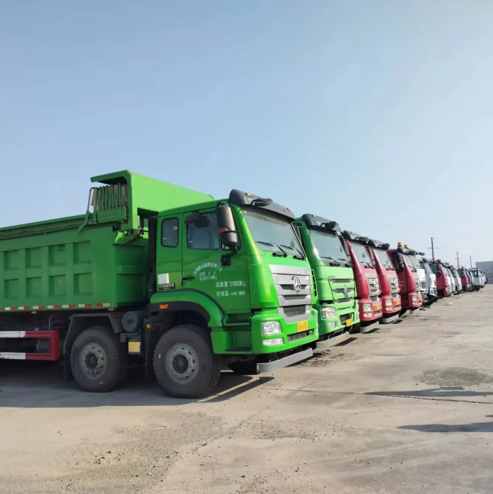 Sinotruk HOWO 8X4 Dump Truck 450HP 35ton Capacity Fast Export to Middle East