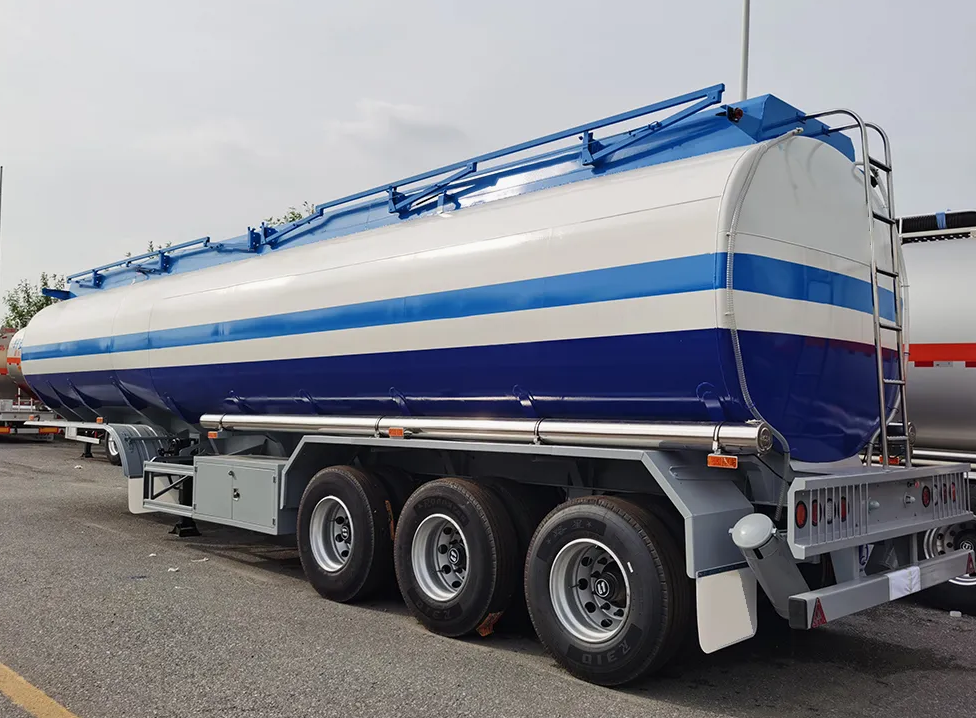 3 Axle 45000/50000L Fuel Oil Petrol Tanker Semi Truck Tractor Trailers for Sale