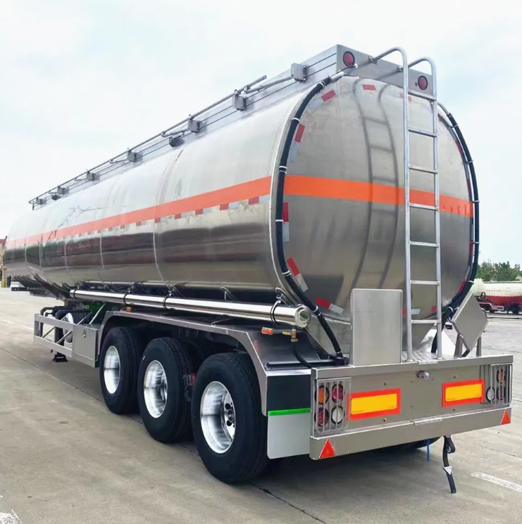 3 Axles 30000L-50000L Carbon Steel/Stainless Steel/Aluminum Alloy Tank/Tanker Truck Semi Trailer for Oil/Fuel/Diesel/Gasoline/Crude